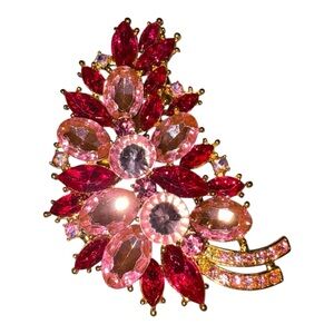Vintage Red Pink Rhinestone Floral Spray Brooch Gold Tone Statement J24